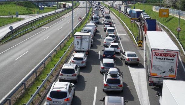 Udhezimi, oraret e kufizimit te mjeteve te renda gjate sezonit turistik